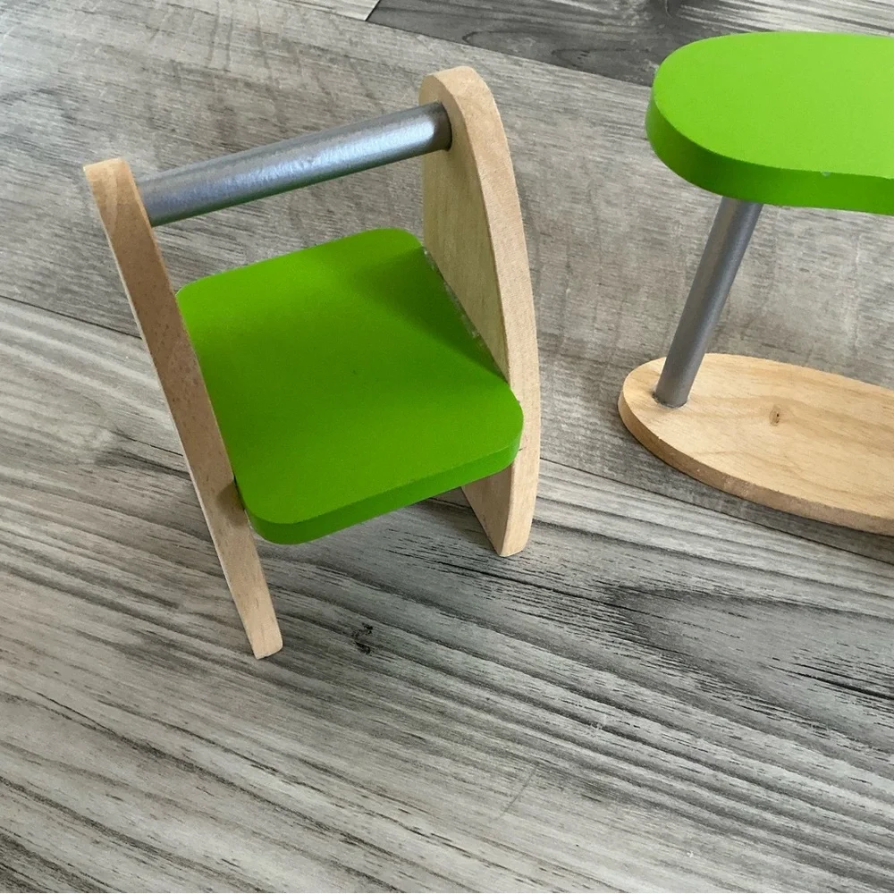 Modern wooden dollhouse play furniture set 2-chairs and table green